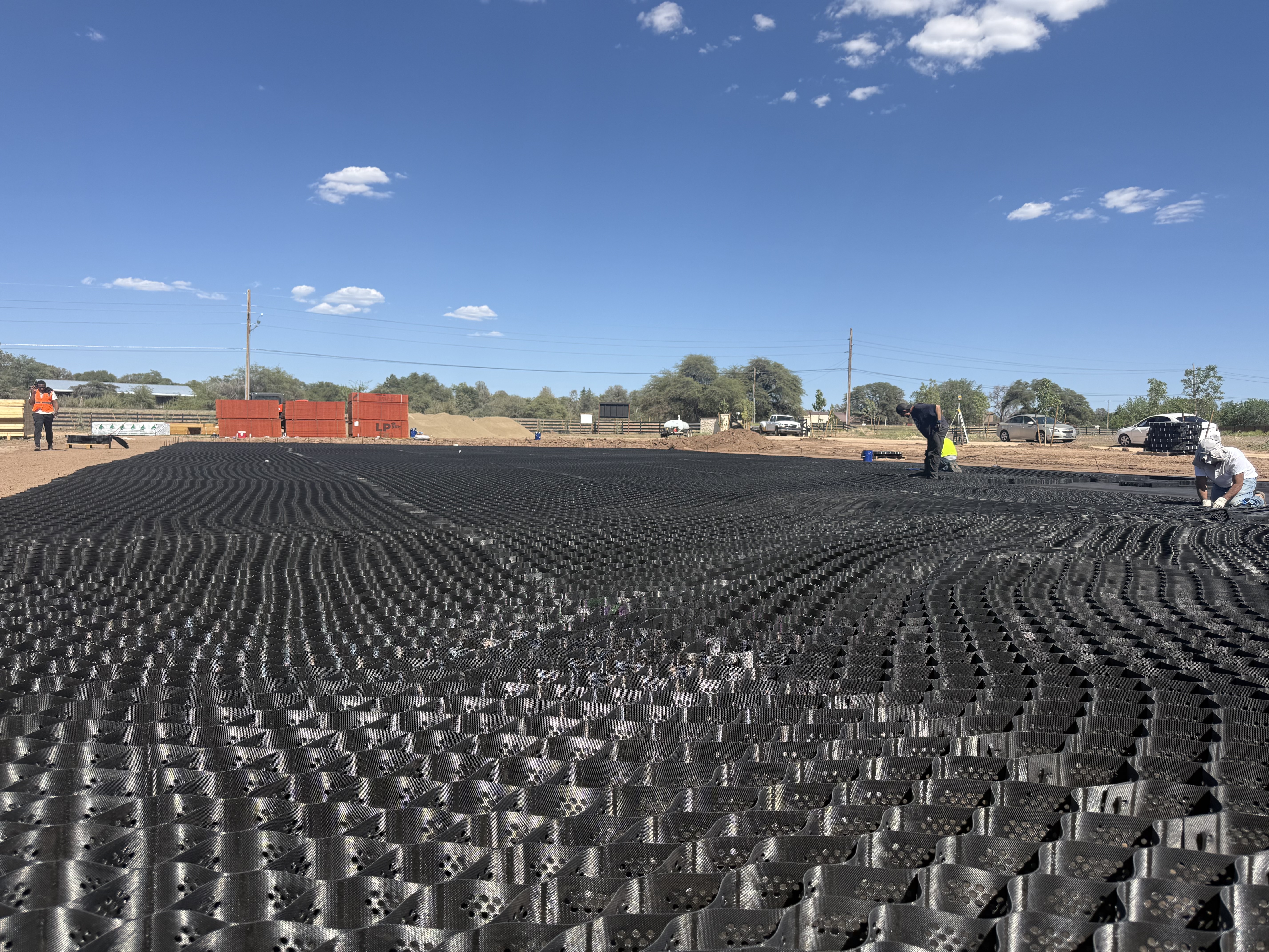 Rebar for Gravel: The Engineering Behind Cellular Confinement